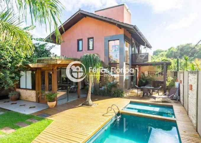 Bali House no Rio Tavares - REF 485
