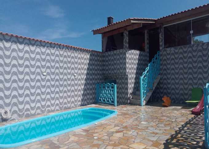 Casa p temporada com piscina