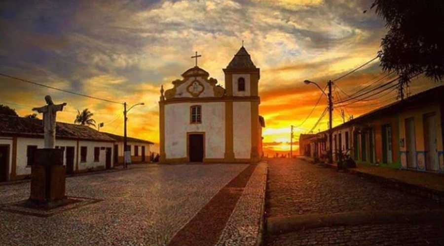 Onde fica Arraial D’ajuda?