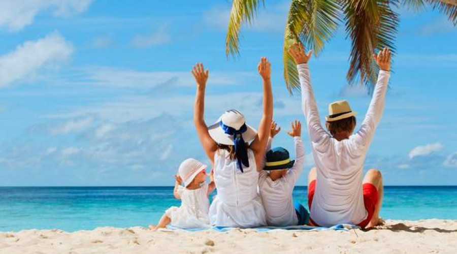 O verão 2026 está chegando, e já chega pedindo Praia.