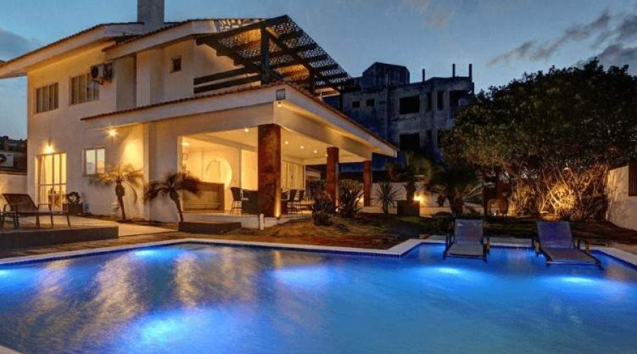 Qual site alugar casas e apartamentos de temporada em Bombinhas?