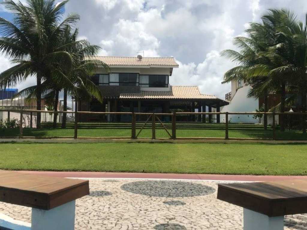 Aluguel Temporada - Casa frente mar - 5 suítes com ar - Piscina e espaço gourmet - Condominio Paraiso