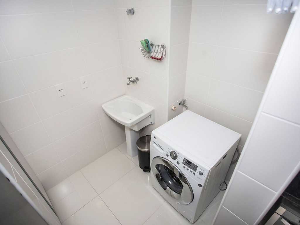 Apartamento de 2 Quartos no Centro - HUB1006A