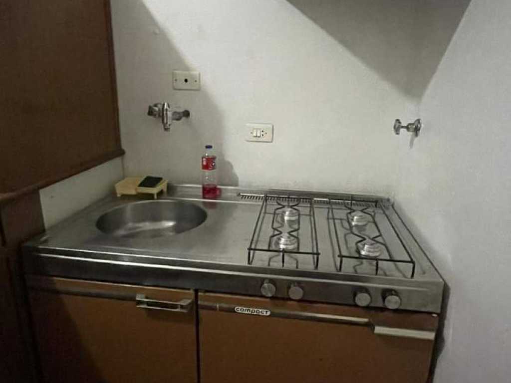 Apartamento Praia da Pitangueiras - Pé na areia