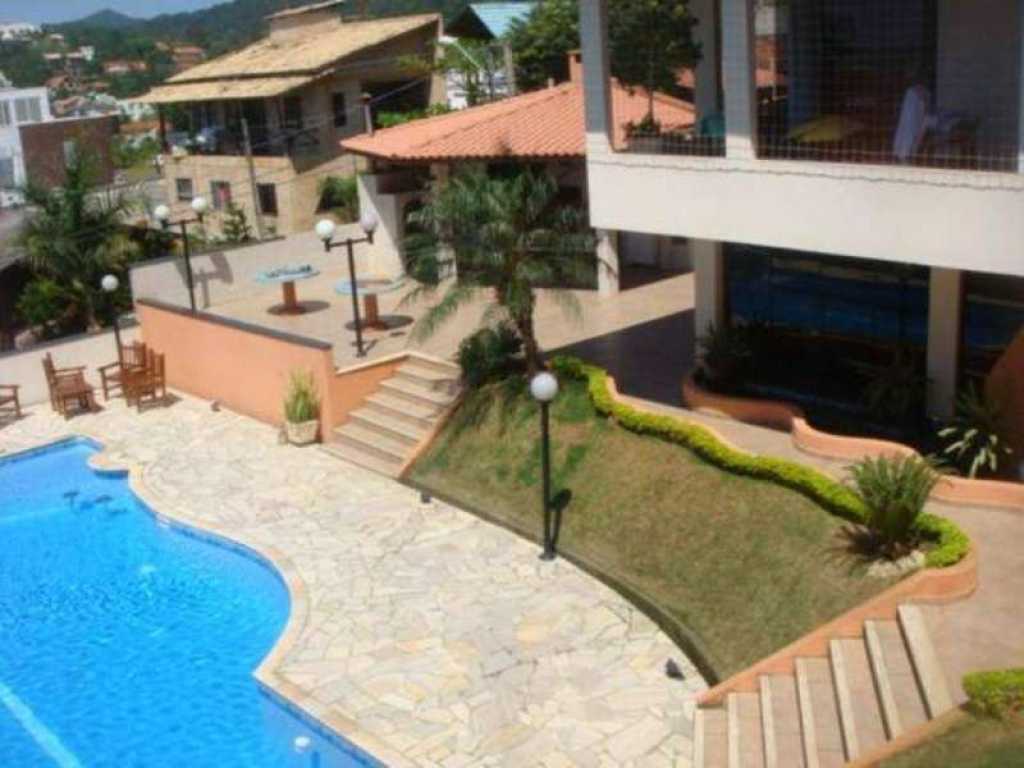 GRANDE CASA COM PISCINA PRAIA BRAVA/ AMORES