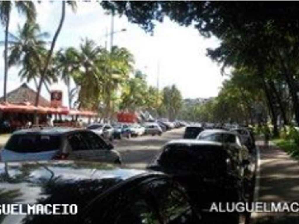 Apartamento para Temporada, Maceió / AL, bairro Ponta verde, 1 suíte, 1 banheiro, 1 garagem, mobiliado