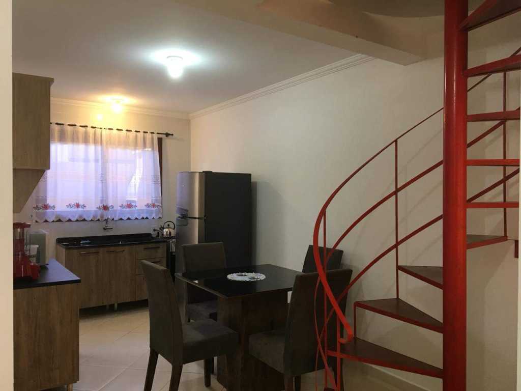 5min Sea Ingleses-FLORIANÓPOLIS-BRAZIL-Duplex 2Dorm Season-WiFi-Split-2 SMART TV NetFlix