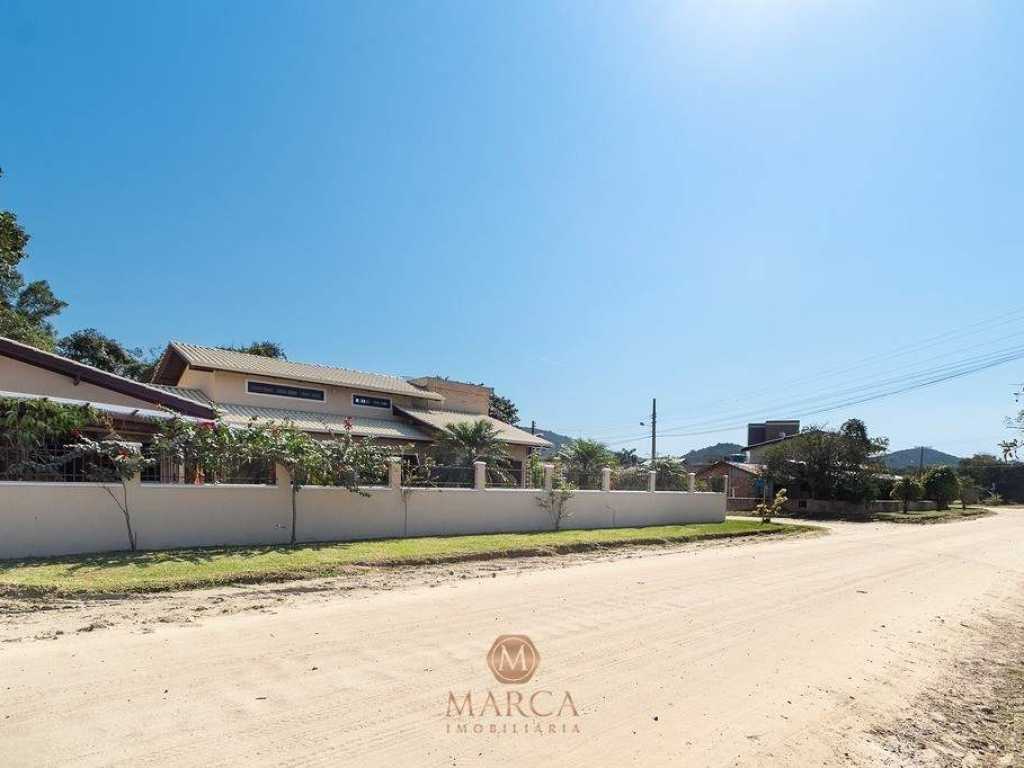 LINDA CASA DE PRAIA EM MARISCAL