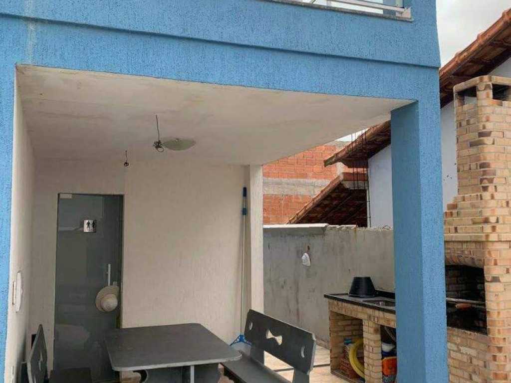 Casa em Arraial do Cabo com piscina para temporada