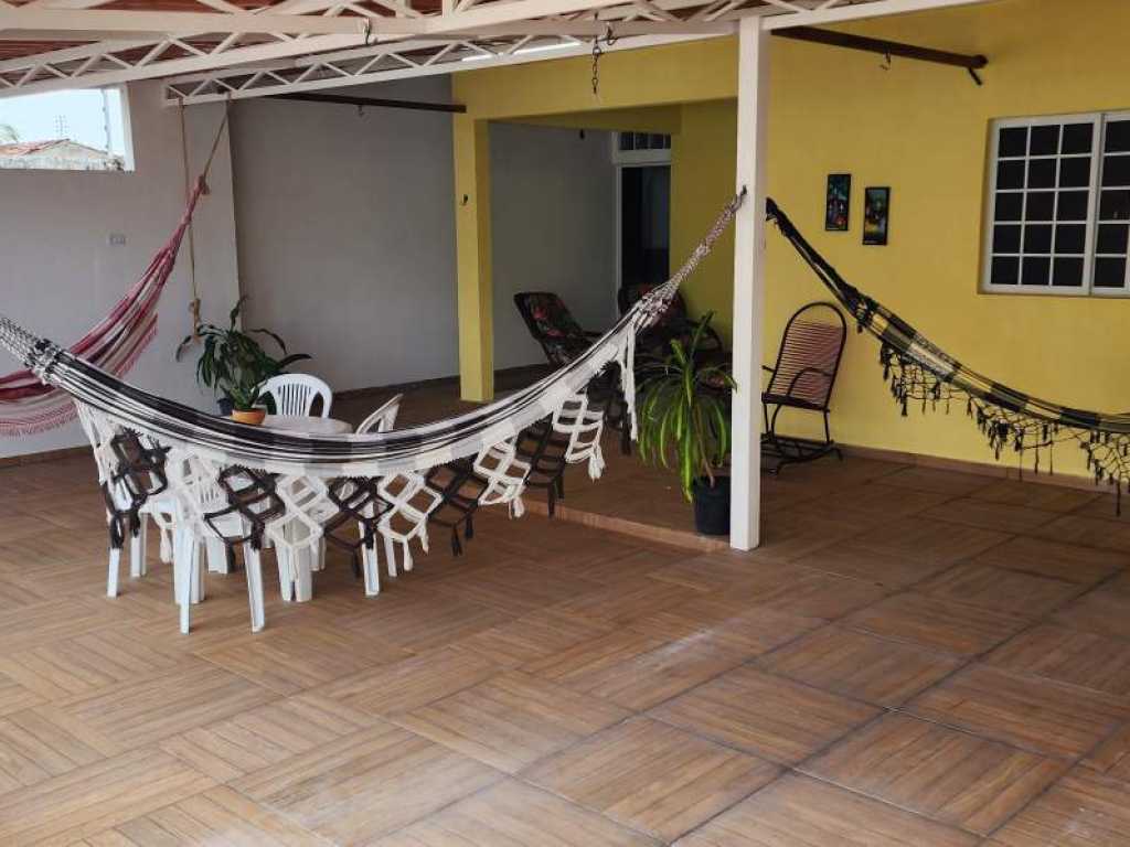 CASA EM TAMANDARÉ MOBILHADA COM 4 QUARTOS