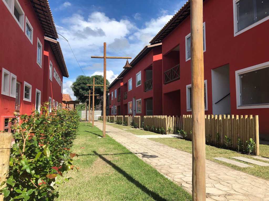 B 101 Apartamento térreo com jardim perto de Guarajuba