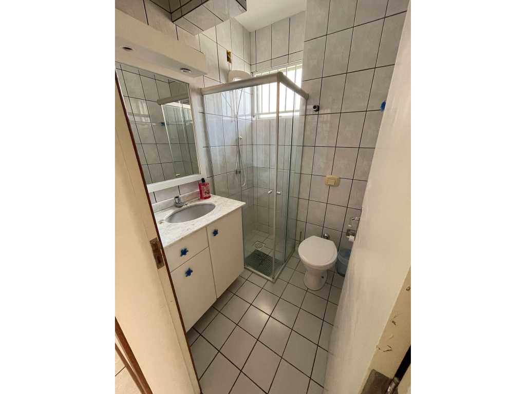 Apartamento a 1 quadra da praia da Barra da Lagoa