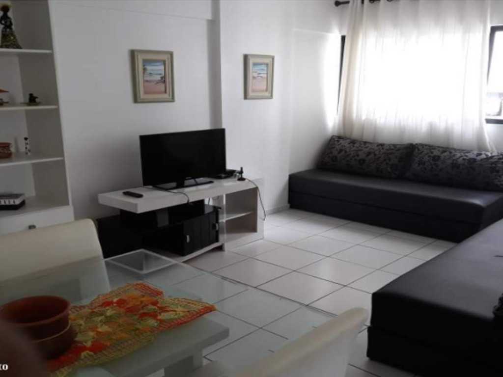 APARTAMENTO COM EXCELENTE LOCALIZAÇÃO