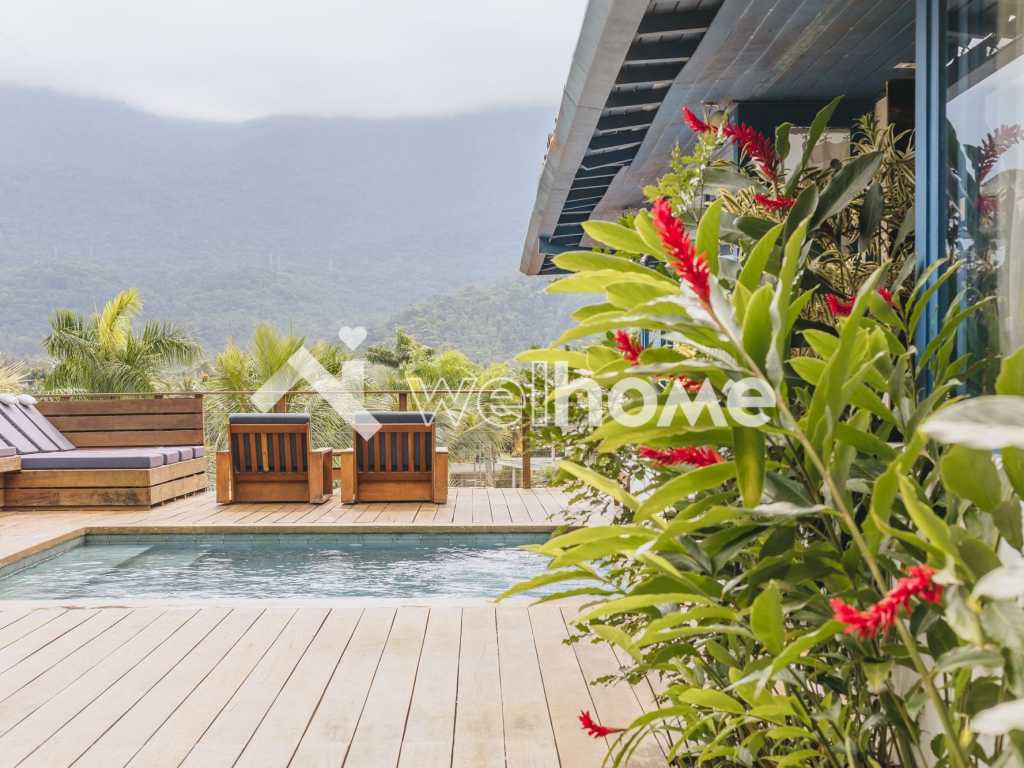 Linda casa com vista maravilhosa em Angra dos Reis