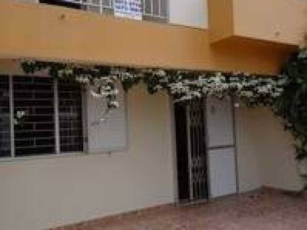 CAIOBÁ - PRAIA BRAVA - 3 BEDROOMS - 8 GUESTS - NEAR THE BEACH