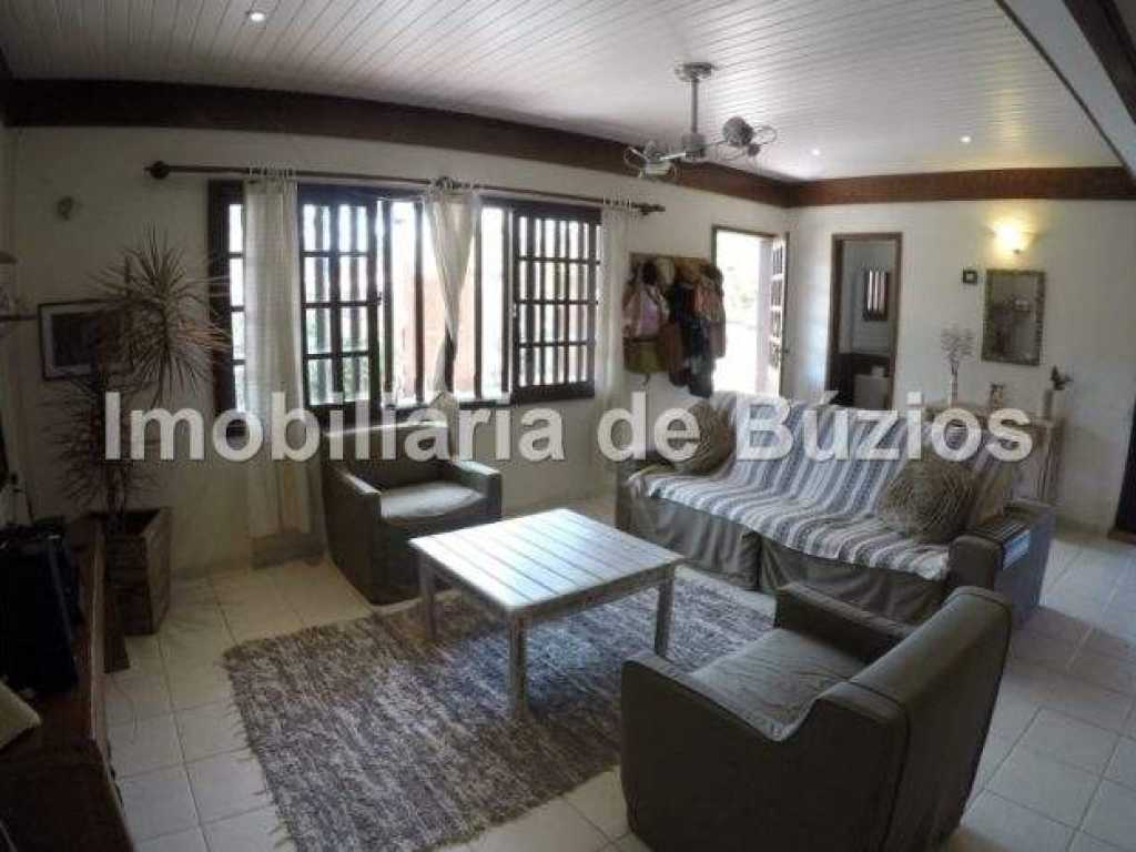 Casa com 4 suítes muito bem localizada em Manguinhos – Manguinhos, Búzios