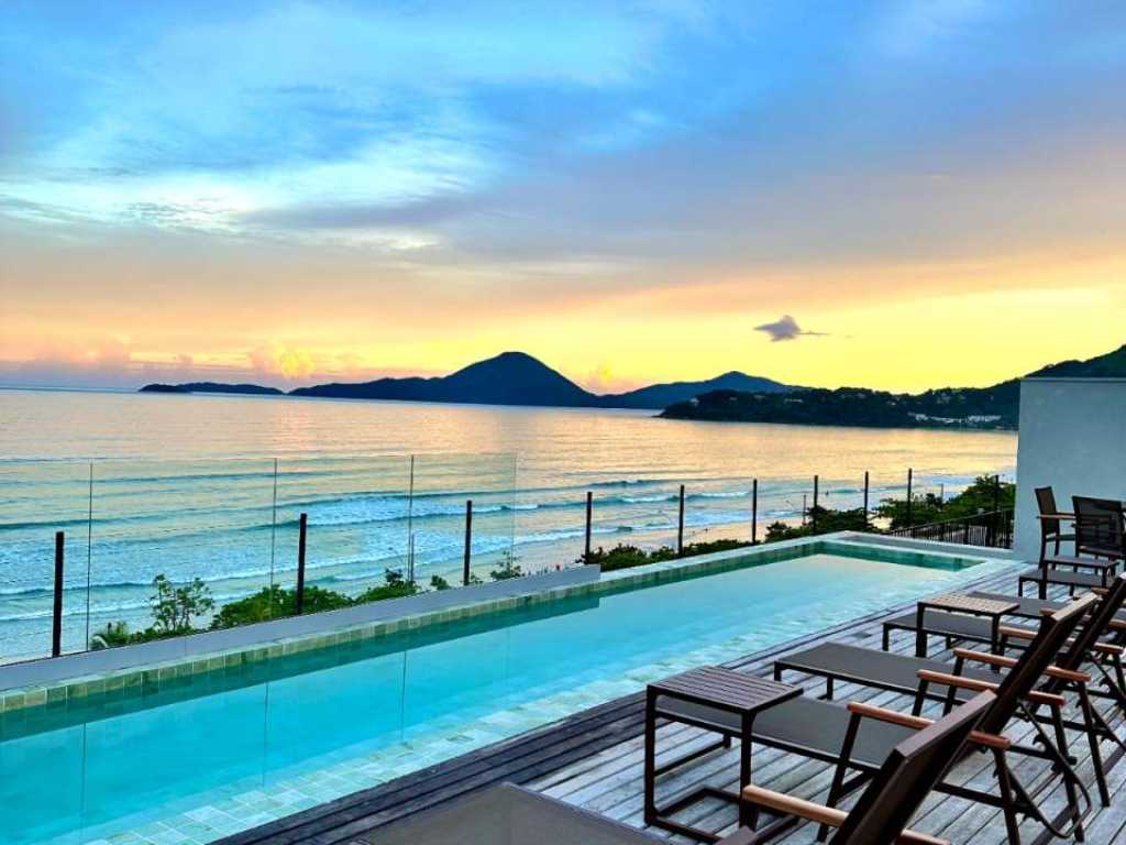 Apartamento frente mar na Praia Grande em Ubatuba