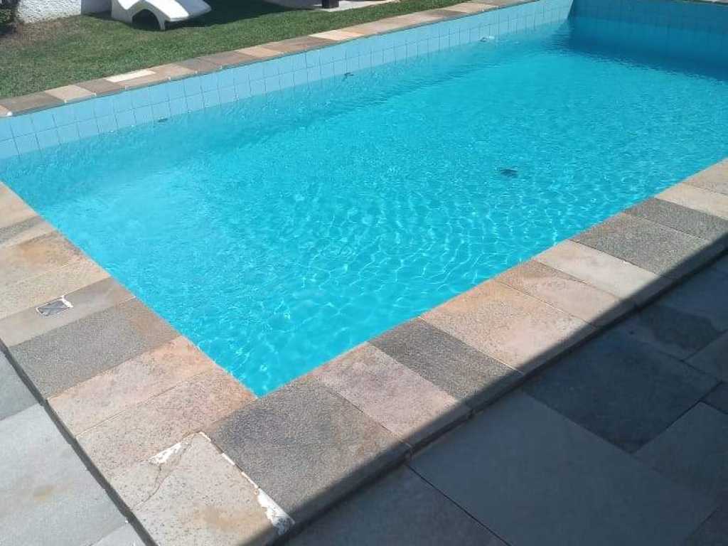 Lindíssima casa a 50 metros da praia