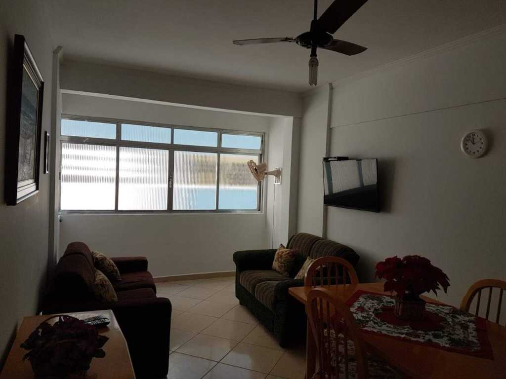 Aconchegante apartamento a 50 metros do mar