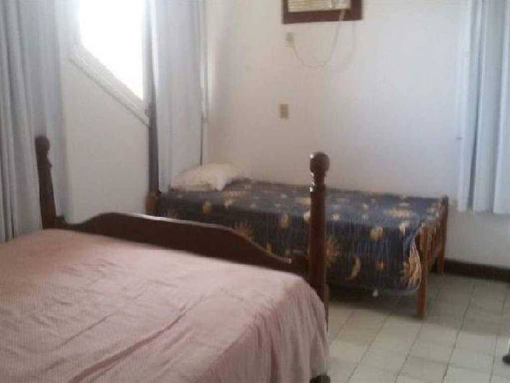 Vendo - Casa ampla - 700m2 de Terreno - Condomínio Mar azul - Guarajuba