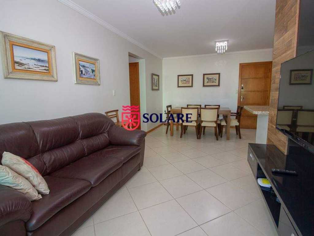 Apartamento 02 dormitórios com internet e ar condicionado