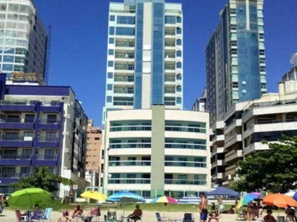 Apartamento frente para o mar 3 suites climatizadas - Meia Praia