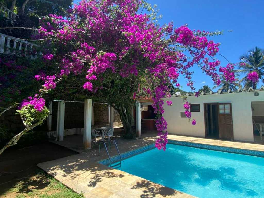 @casadonanna.angra casa com praia privativa, piscina e vista cinematográfica em Angra dos Reis.