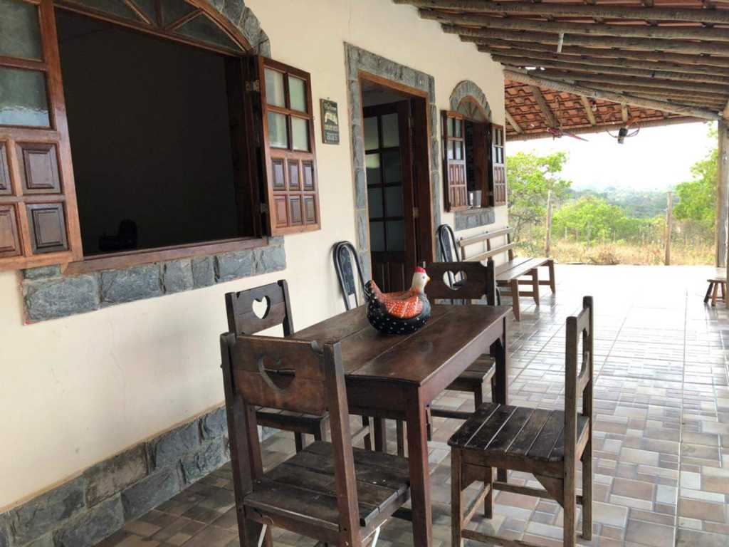 Casa com piscina em São José de Almeida