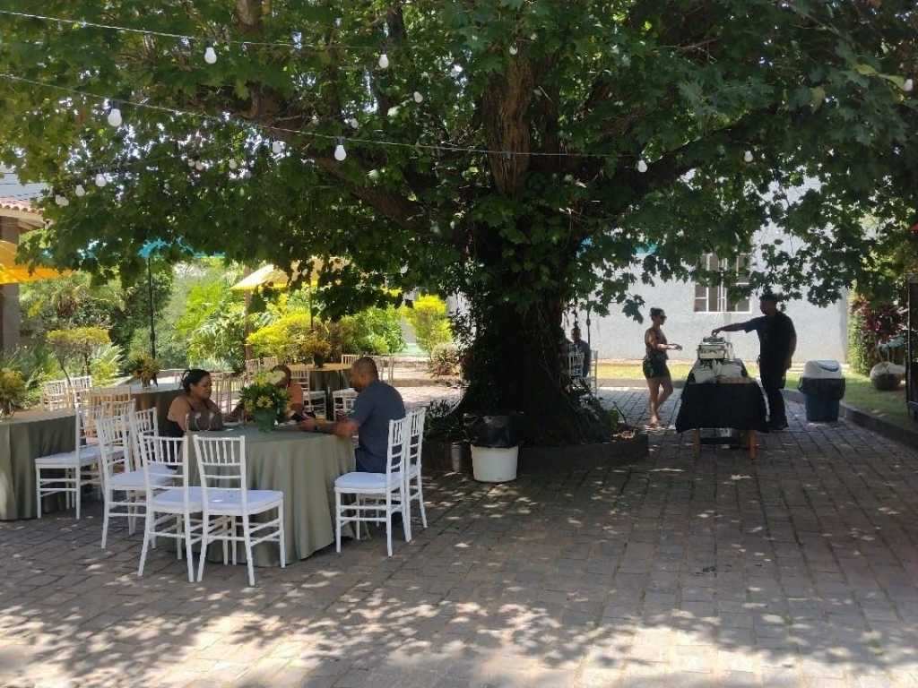 Espaço para pequenos eventos - Granja Viana