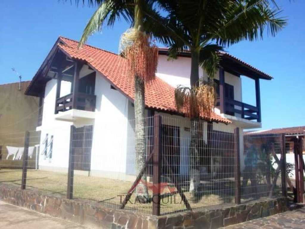 Residencia de Esquina junto ao centro