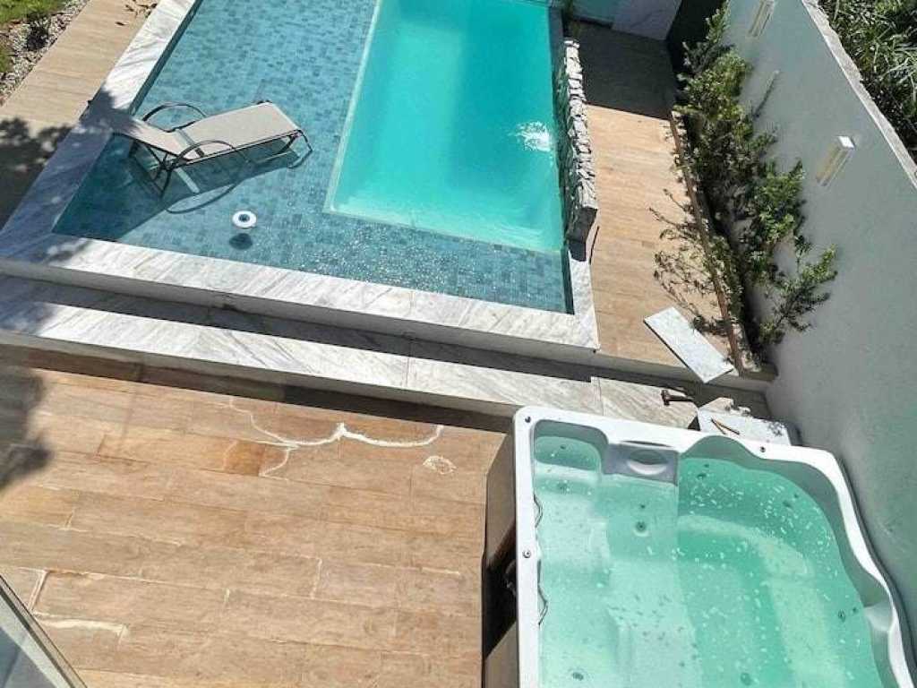 Linda e moderna casa de praia em Rio das Ostras