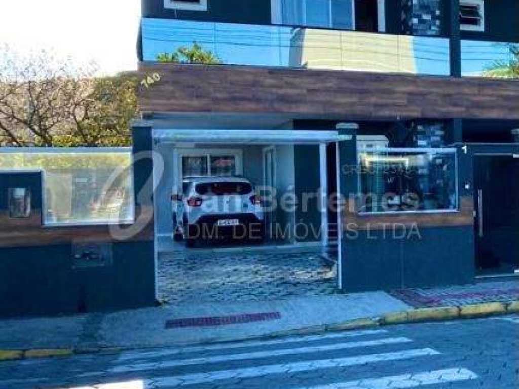 SOBRADO 1 - LOCALIZADO À 700 METROS DA PRAIA DE MARISCAL COM PISCINA E ESPAÇO GOURMET