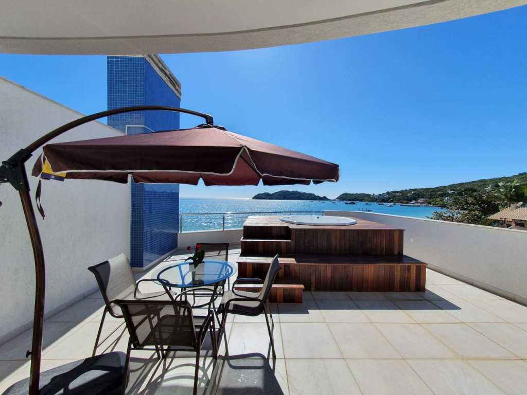 Penthouse in front of the beach in Bombinhas