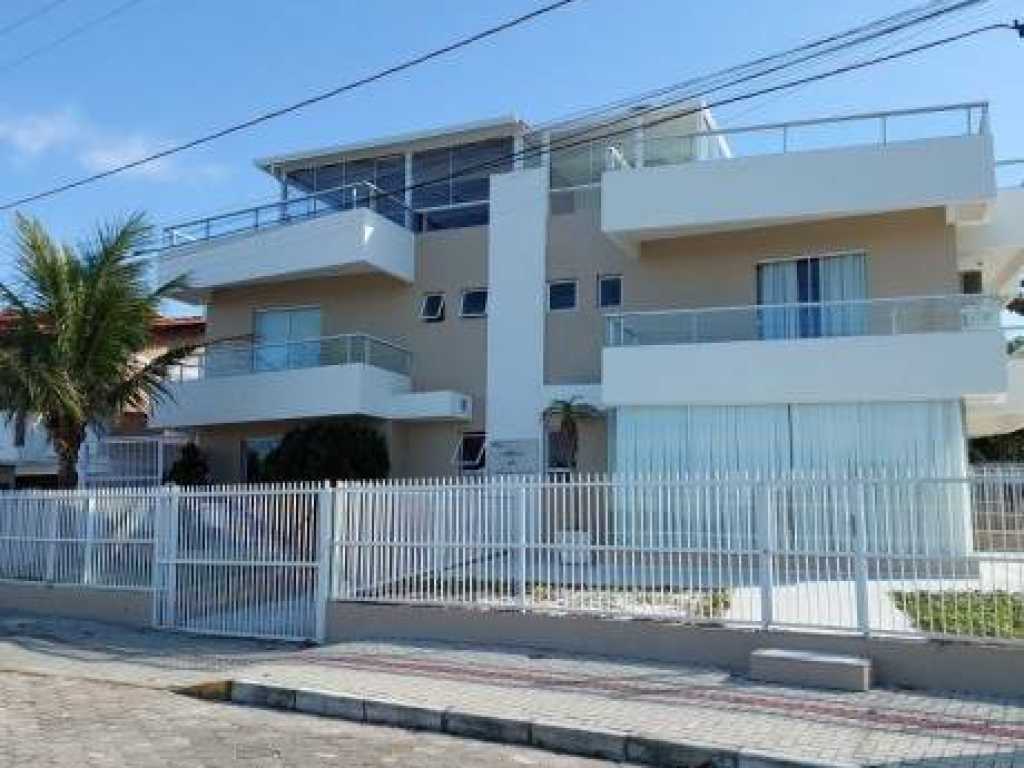 Triplex com Vista Mar em 4 Ilhas - 621