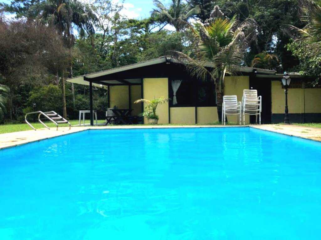 PISCINA EM ALVENÁRIA (WI-FI) SALÃO DE JOGOS- 04 LAGOS DE PESCA-MINI CAMPO DE FUTEBOL-PLAY GROUD