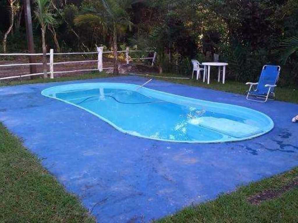 Linda Chácara para Alugar com piscina