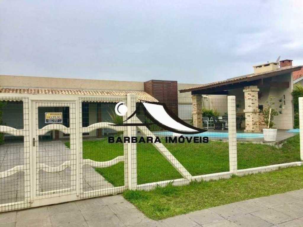 CASA COM 3 DORMITÓRIOS SENDO 2 SUÍTES