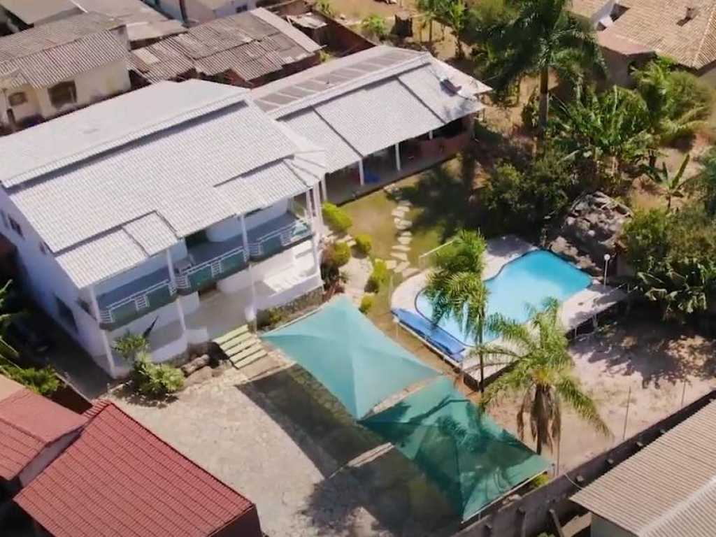 Casarão com Piscina e Area de Lazer