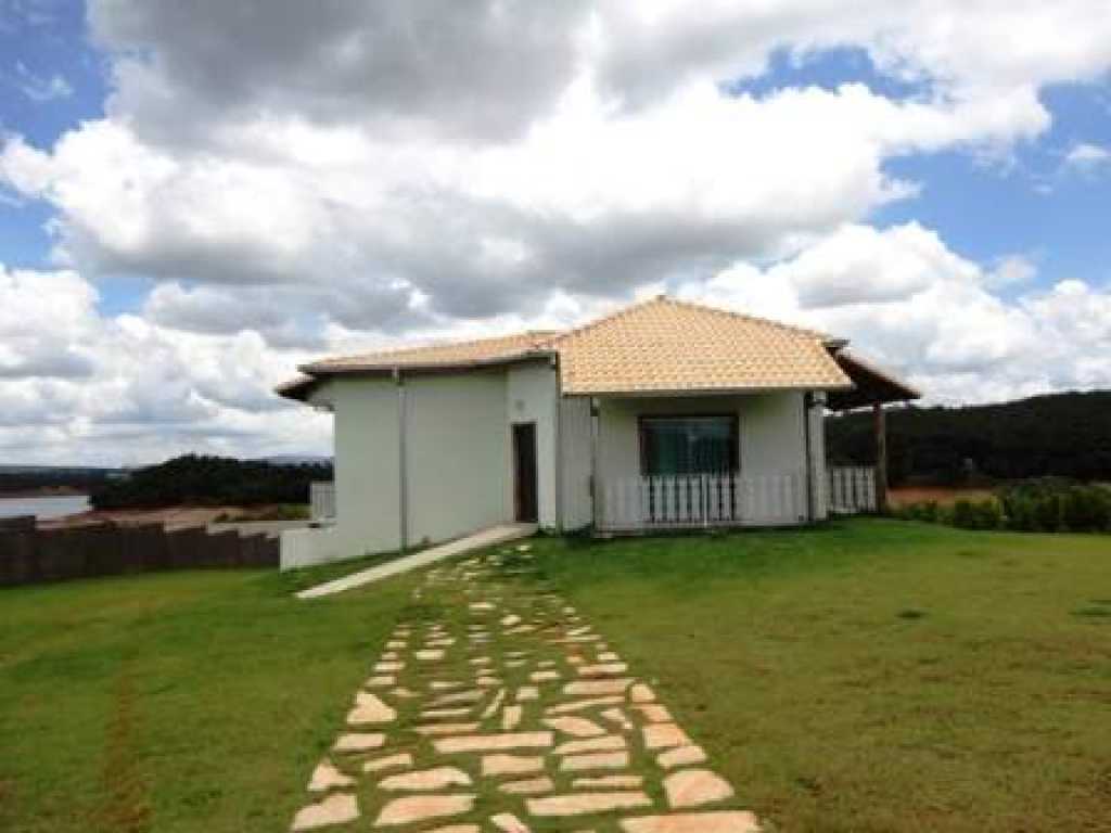 Venda ou Aluguel . Lindo rancho beira lago em Condom�nio fechado no Lago de Furnas em S�o Jos� da Barra