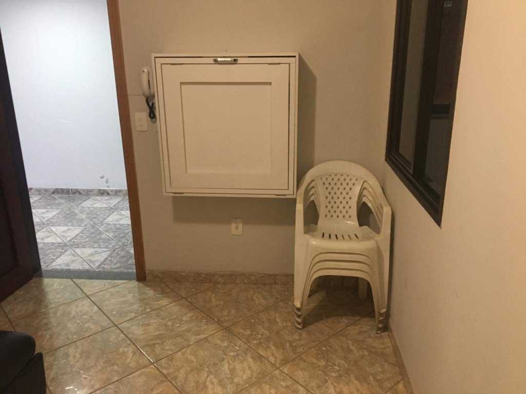 Apartamento 110, Ed. Barra Shopping - Areias Negras Marataízes