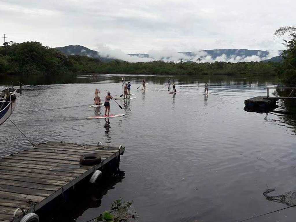 Rancho  Pescador   -  Curta  Praia de  Água Doce e  Mar  - Rio para Pescaria