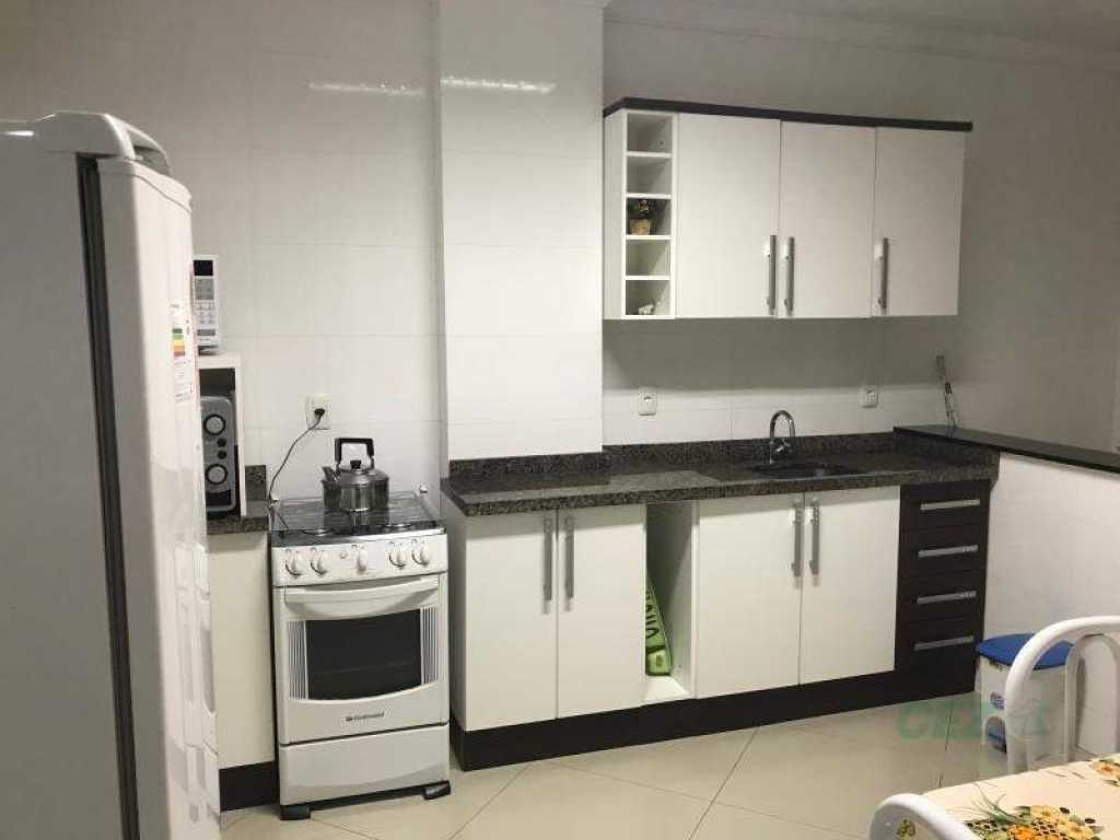 Apartamento no edifício Machado