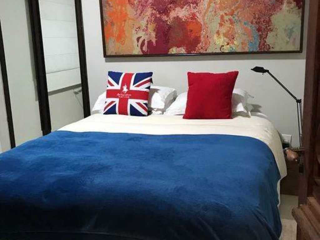 Excelente apartamento decorado em Porto Alegre