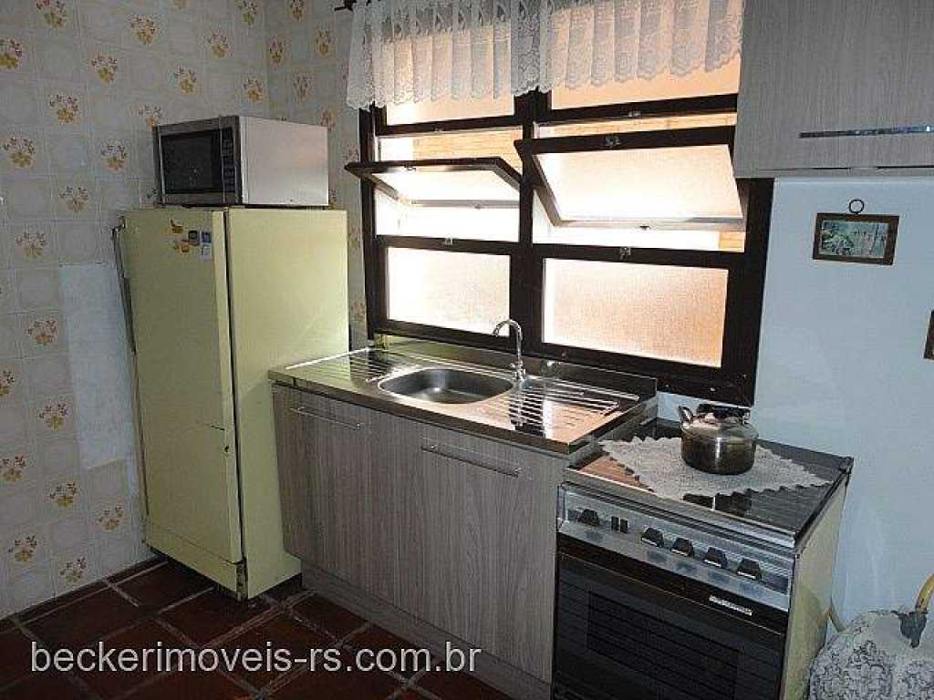 APARTAMENTO 1 DORMITÓRIO PARA TEMPORADA, CENTRO EM CAPÃO DA CANOA