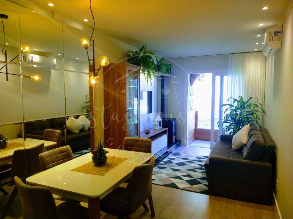 Apartamento La Fiori super bem localizado