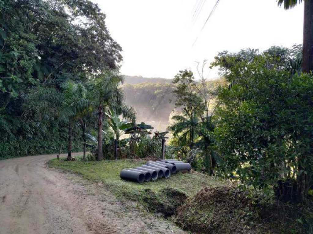 Belo Terreno para chácara.