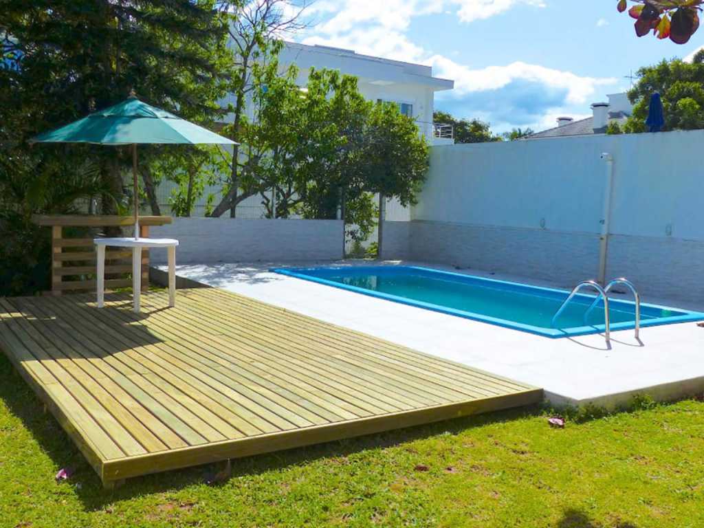 Casa para 10 pessoas, com piscina próximo ao Jay!