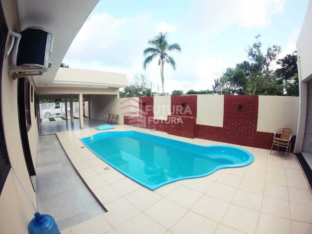 CASA CON PISCINA - PRAIA DO MARISCAL, BOMBINHAS SC (LC002EF)