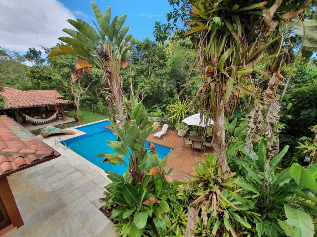 Casa de alto padrão, com piscina, na praia de Itamambuca, Ubatuba - Lii