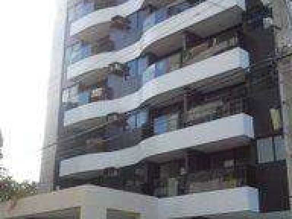 Apartamento para Temporada, Maceió / AL, bairro Ponta verde, 1 suíte, 1 banheiro, 1 garagem, mobiliado